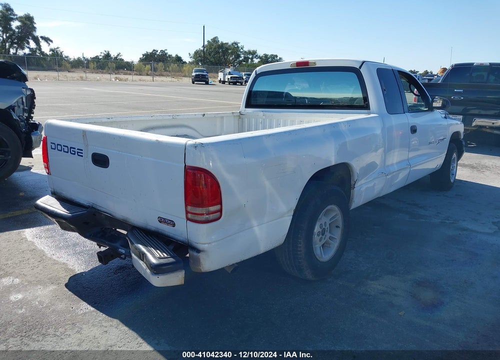 2000 DODGE DAKOTA SLT/SPORT VIN: 1B7GL22N9YS602132