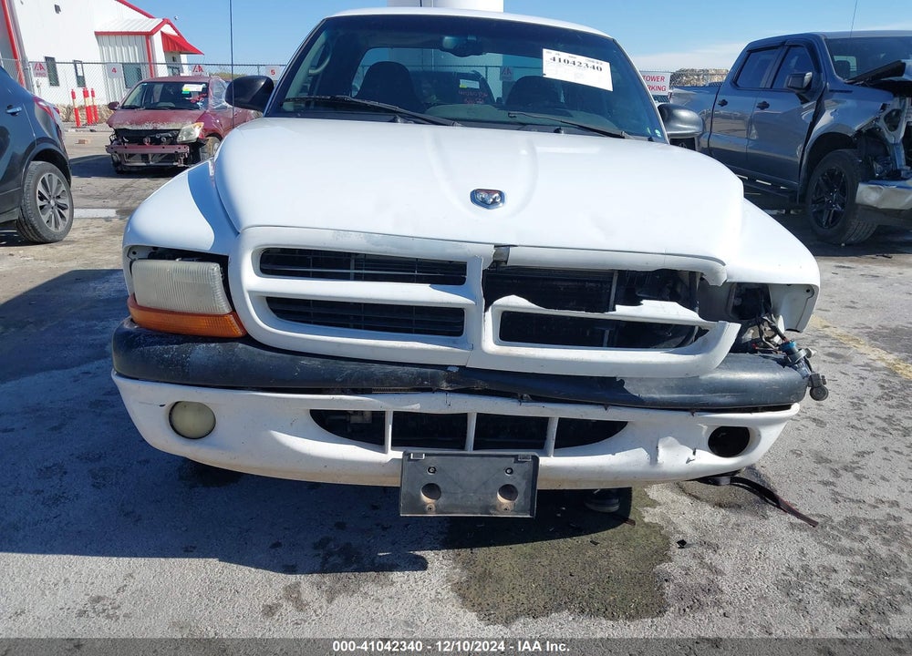 2000 DODGE DAKOTA SLT/SPORT VIN: 1B7GL22N9YS602132