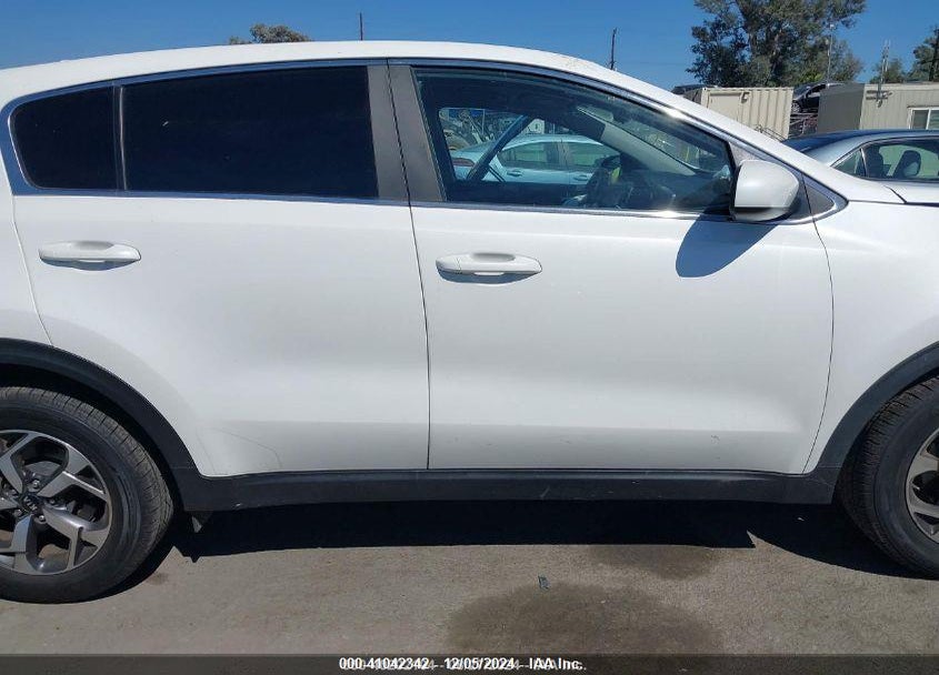 2022 KIA SPORTAGE LX VIN: KNDPM3AC2N7021587