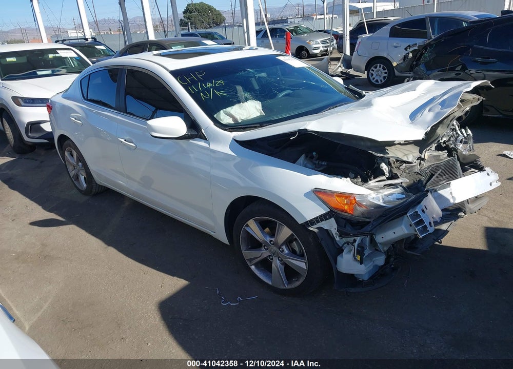 2014 ACURA ILX 2.0L VIN: 19VDE1F31EE000106