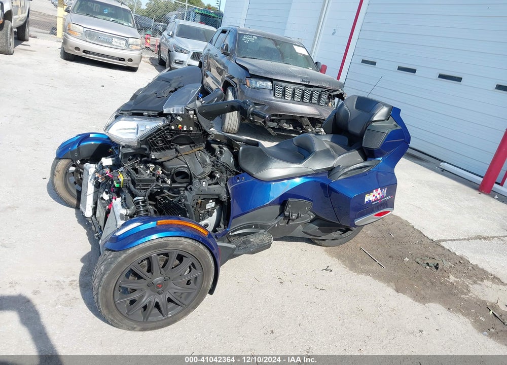 2016 CAN-AM SPYDER ROADSTER RT/RT-S/LTD/SP SERIES VIN: 2BXNBDD28GV002623