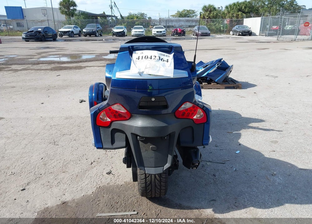 2016 CAN-AM SPYDER ROADSTER RT/RT-S/LTD/SP SERIES VIN: 2BXNBDD28GV002623