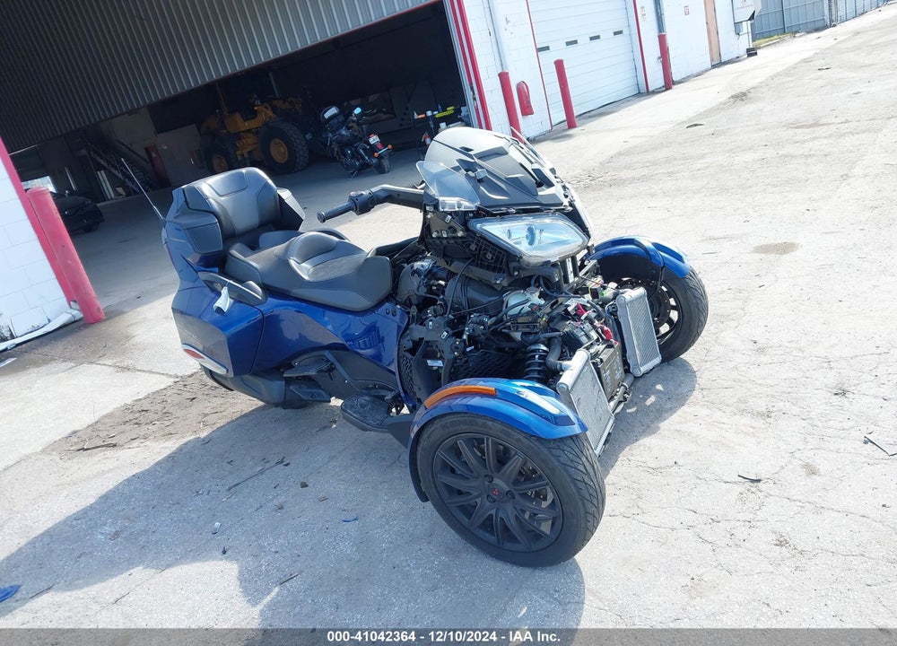2016 CAN-AM SPYDER ROADSTER RT/RT-S/LTD/SP SERIES VIN: 2BXNBDD28GV002623