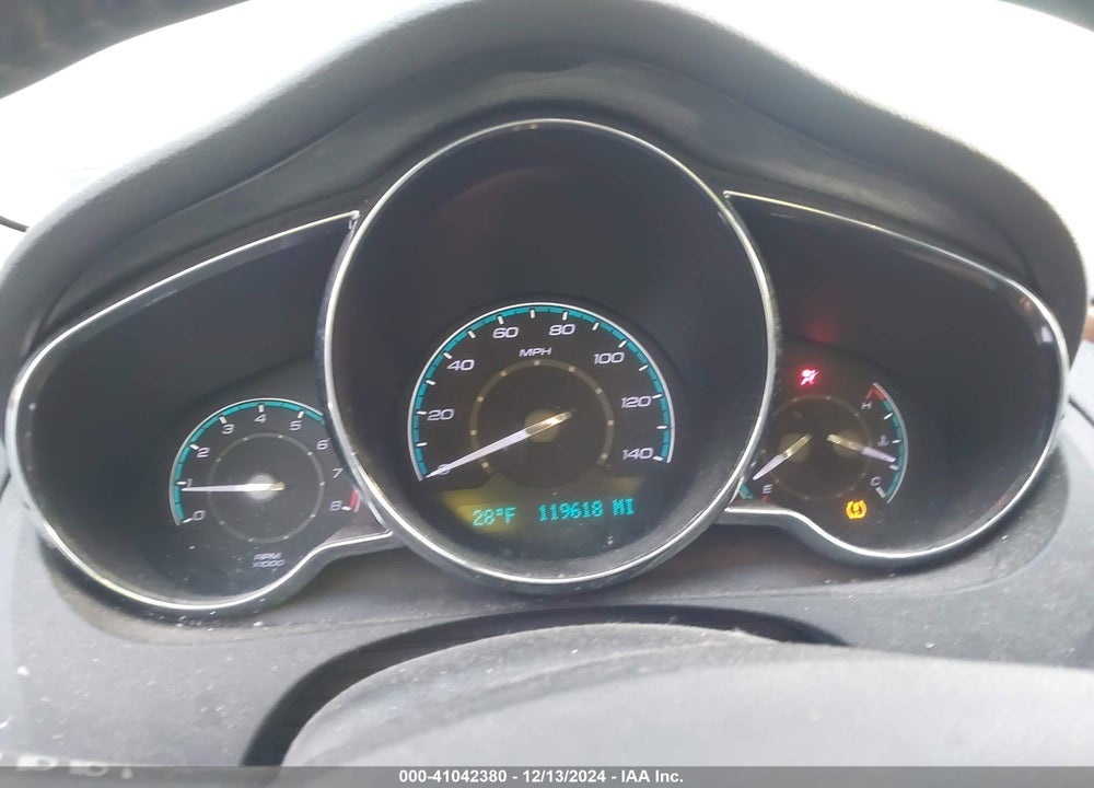 2011 CHEVROLET MALIBU VIN: 1G1ZD5E10BF239325