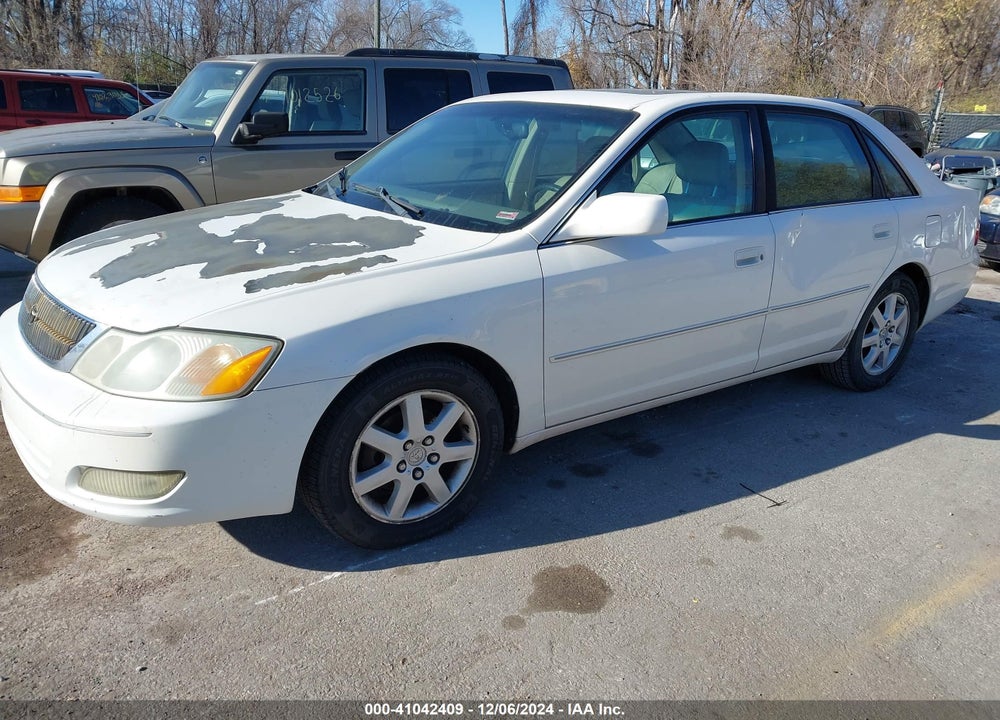 2002 TOYOTA AVALON XLS VIN: 4T1BF28BX2U256503