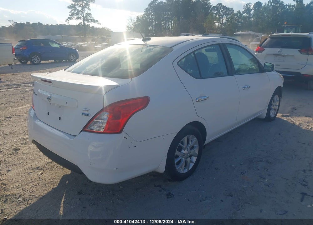 2018 NISSAN VERSA 1.6 SV VIN: 3N1CN7AP7JL845700