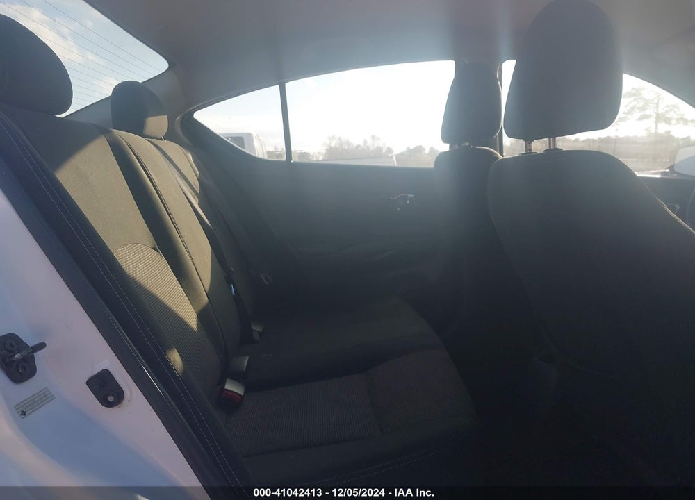 2018 NISSAN VERSA 1.6 SV VIN: 3N1CN7AP7JL845700