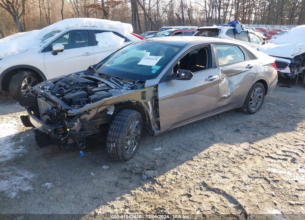 2024 HYUNDAI ELANTRA SEL VIN: KMHLM4DG8RU690789