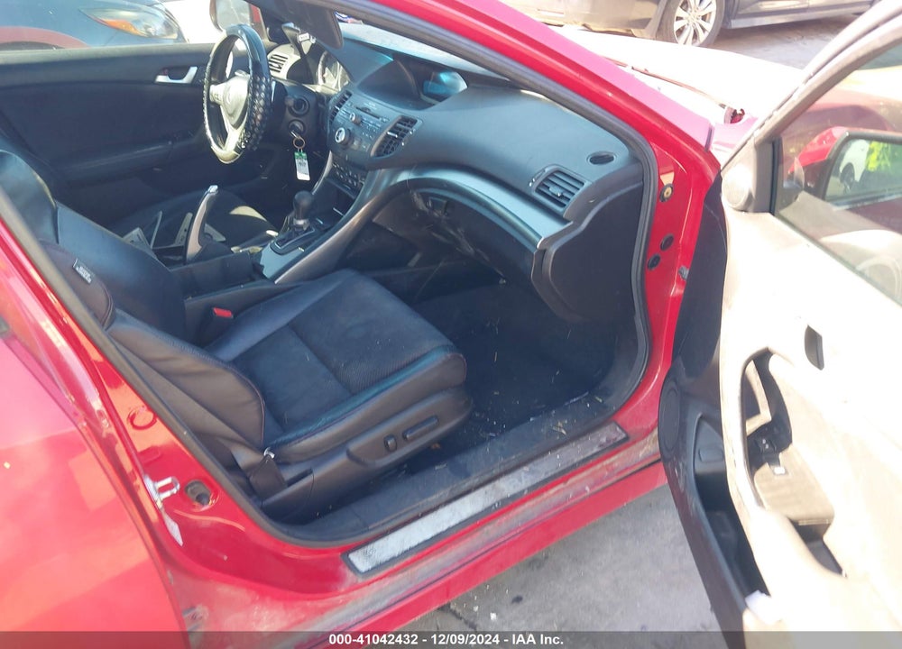 2013 ACURA TSX VIN: JH4CU2F82DC012129
