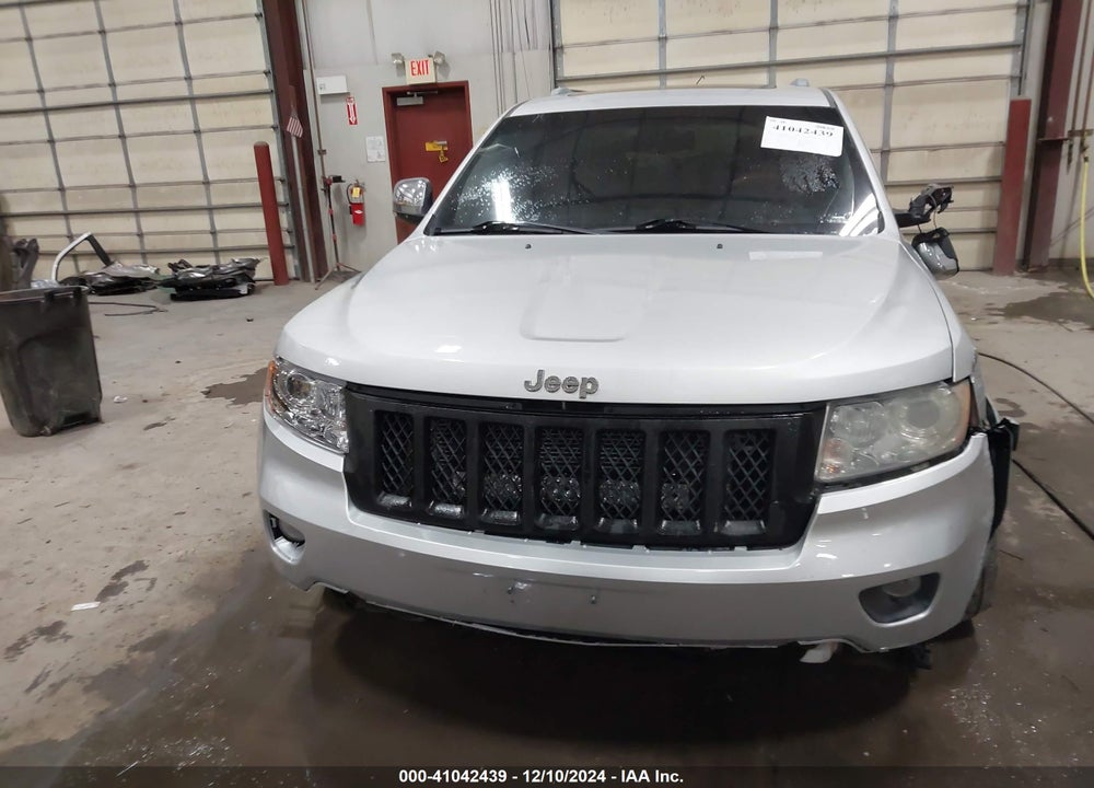 2011 JEEP GRAND CHEROKEE OVERLAND VIN: 1J4RR6GG8BC698050