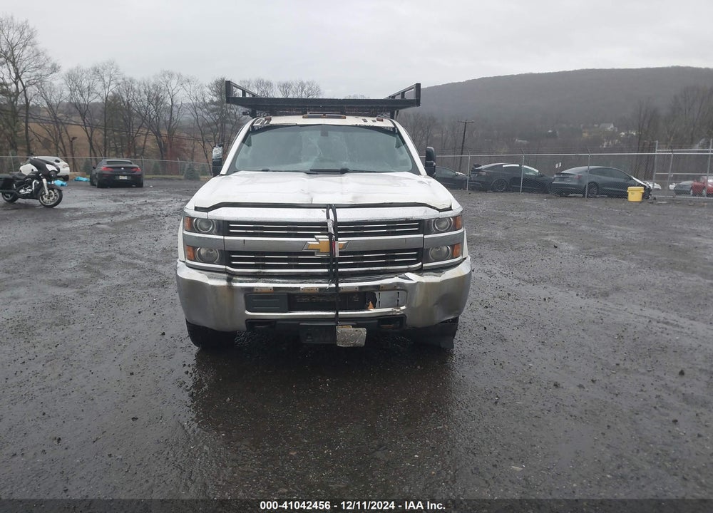 2015 CHEVROLET SILVERADO 3500HD WT VIN: 1GC4KYCG0FF135360