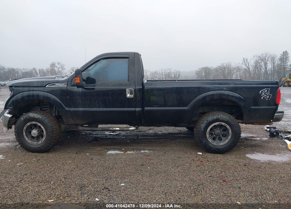 2012 FORD F-250 XLT VIN: 1FTBF2B67CEA20547
