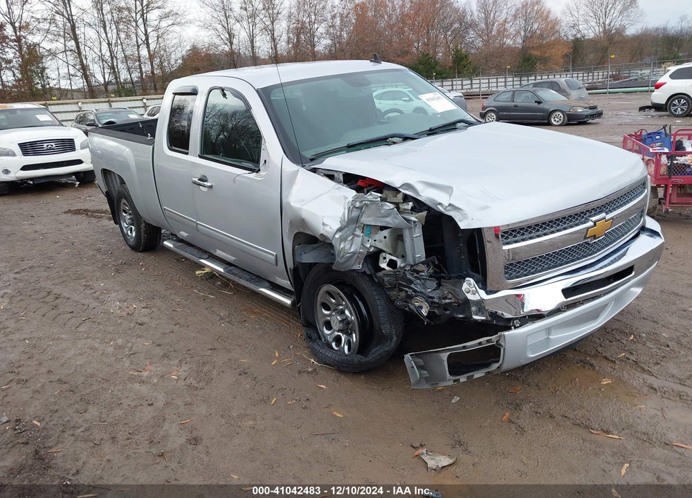 2013 CHEVROLET SILVERADO 1500 LS VIN: 1GCRCREA7DZ151407