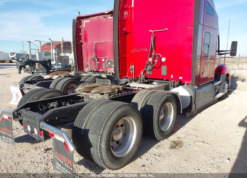 2017 KENWORTH T680 VIN: 1XKYDP9X2HJ138973