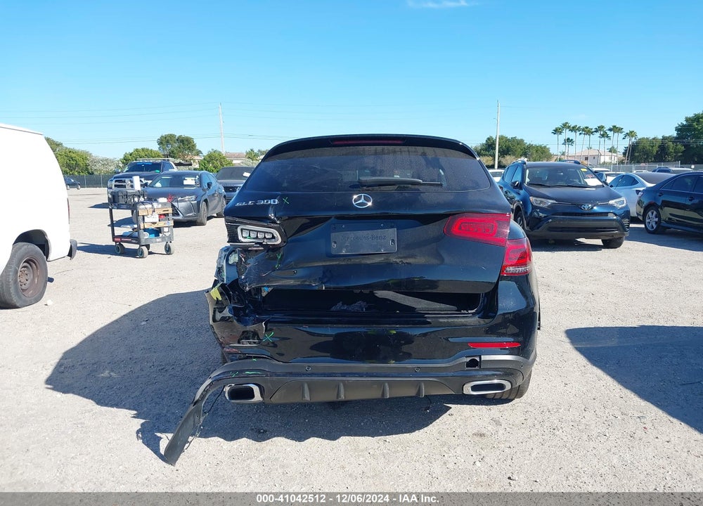 2022 MERCEDES-BENZ GLC 300 SUV VIN: W1N0G8DB2NV391614