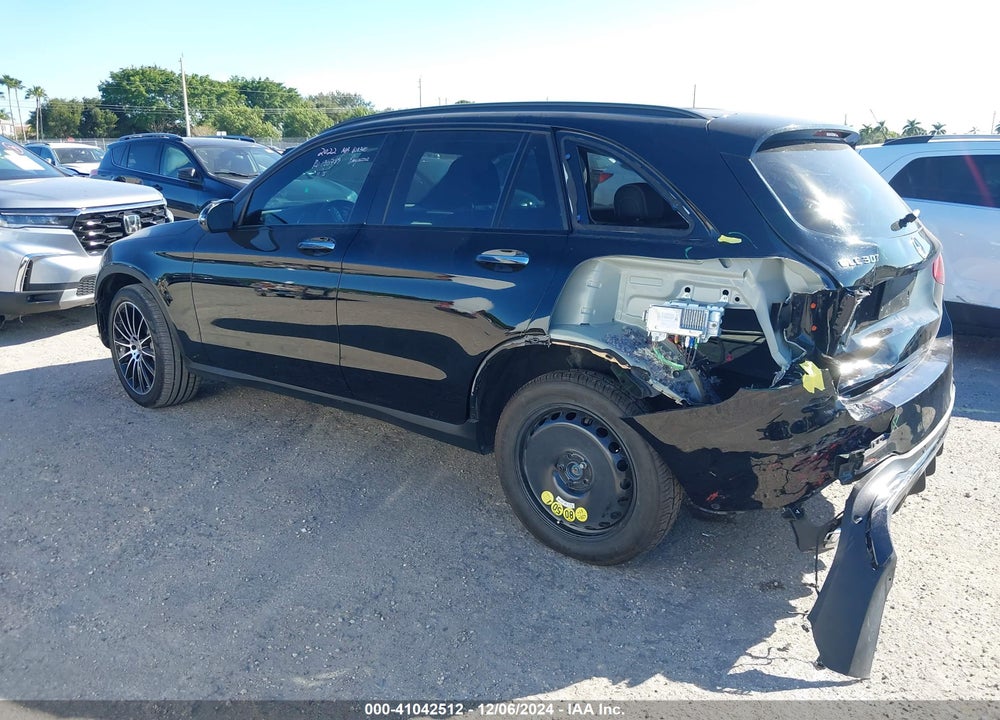 2022 MERCEDES-BENZ GLC 300 SUV VIN: W1N0G8DB2NV391614