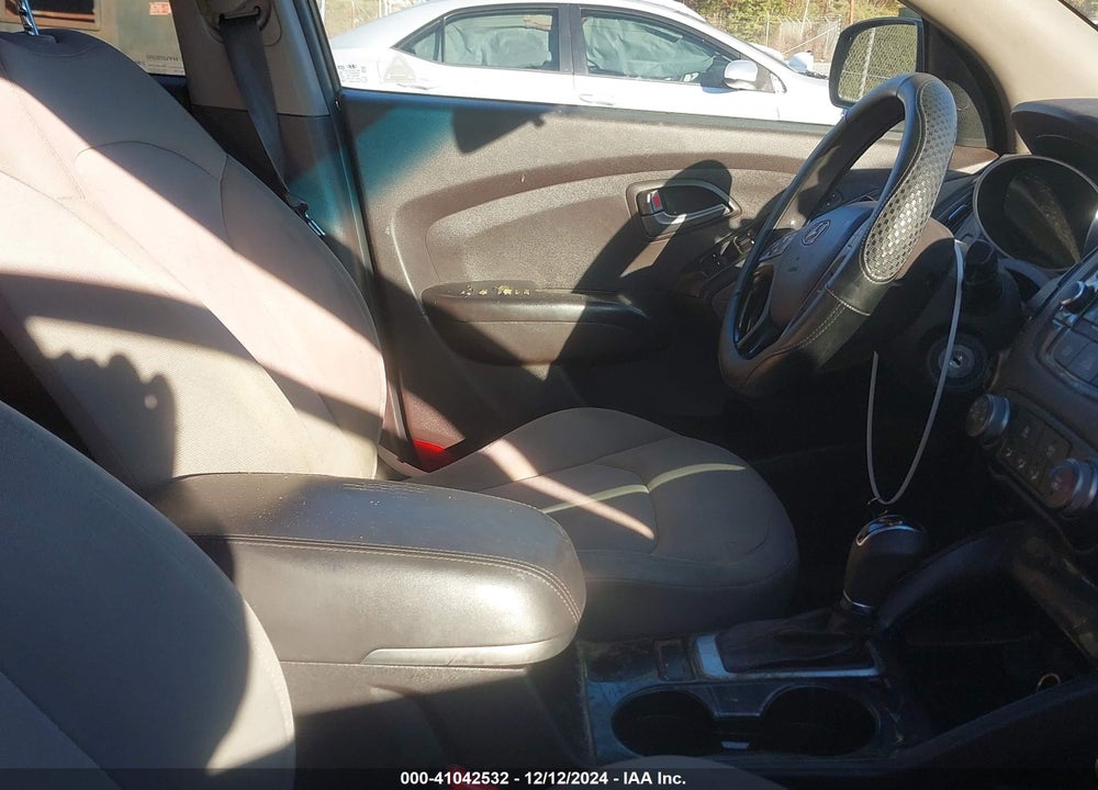2015 HYUNDAI TUCSON GLS VIN: KM8JT3AF8FU100814
