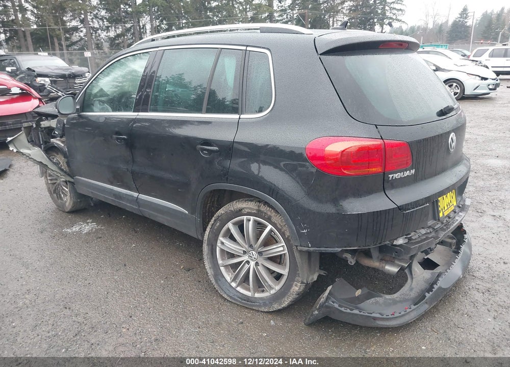 2014 VOLKSWAGEN TIGUAN SEL VIN: WVGBV3AX2EW591732