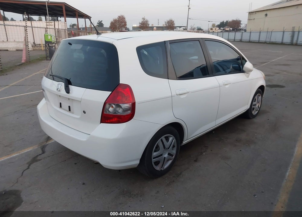 2007 HONDA FIT VIN: JHMGD38447S029381