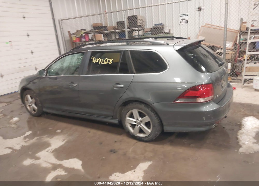 2014 VOLKSWAGEN JETTA SPORTWAGEN 2.0L TDI VIN: 3VWML7AJXEM620462