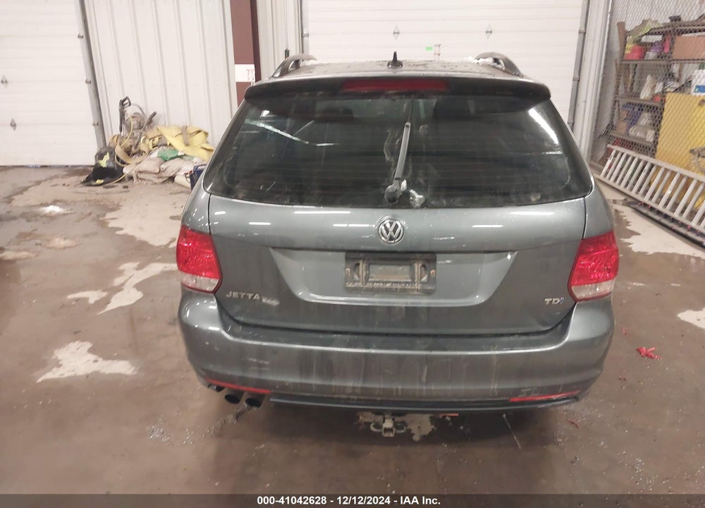 2014 VOLKSWAGEN JETTA SPORTWAGEN 2.0L TDI VIN: 3VWML7AJXEM620462