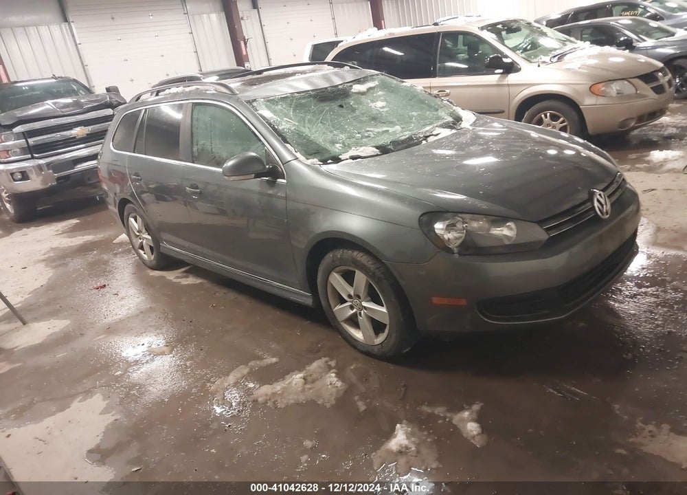 2014 VOLKSWAGEN JETTA SPORTWAGEN 2.0L TDI VIN: 3VWML7AJXEM620462