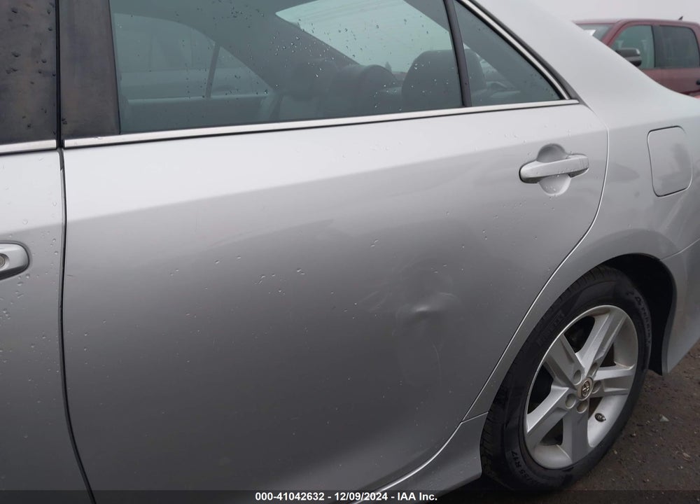 2012 TOYOTA CAMRY SE VIN: 4T1BF1FK0CU152553