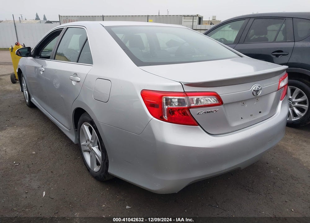 2012 TOYOTA CAMRY SE VIN: 4T1BF1FK0CU152553