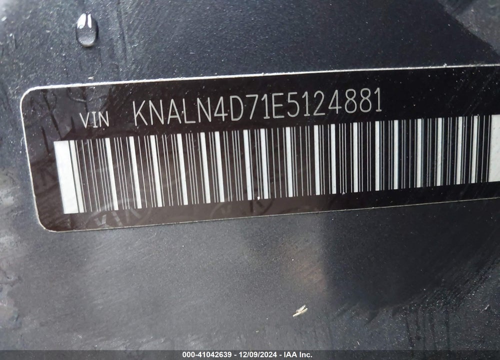 2014 KIA CADENZA PREMIUM VIN: KNALN4D71E5124881