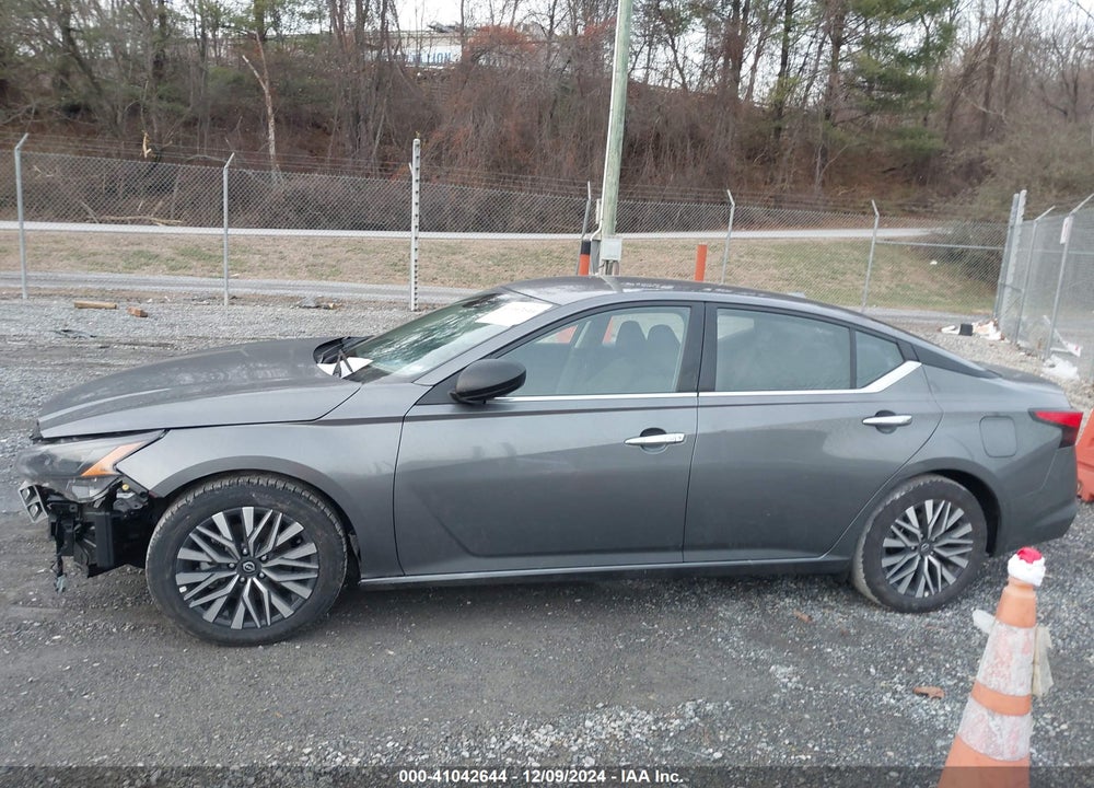 2024 NISSAN ALTIMA SV FWD VIN: 1N4BL4DV7RN410720