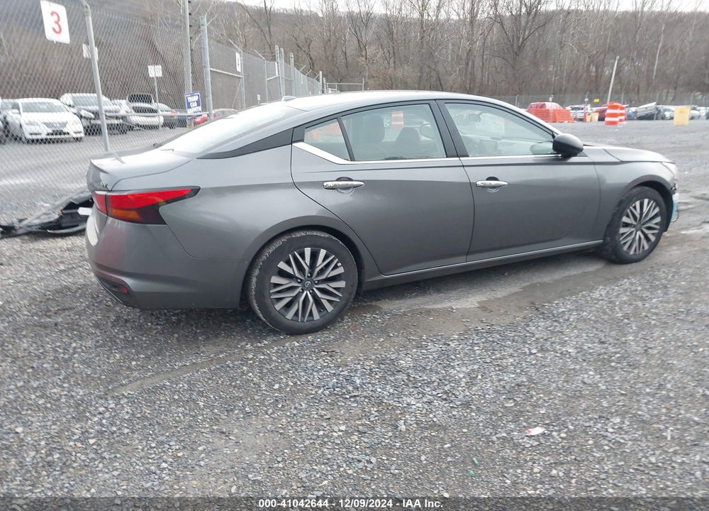 2024 NISSAN ALTIMA SV FWD VIN: 1N4BL4DV7RN410720