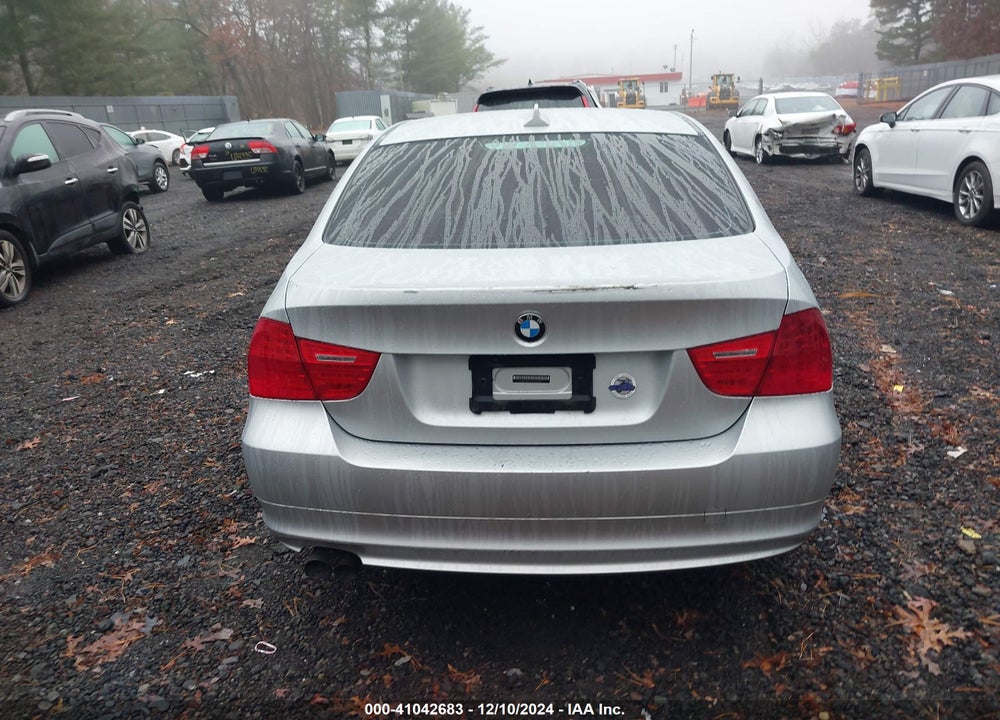 2010 BMW 328I XDRIVE VIN: WBAPK5C53AA652570