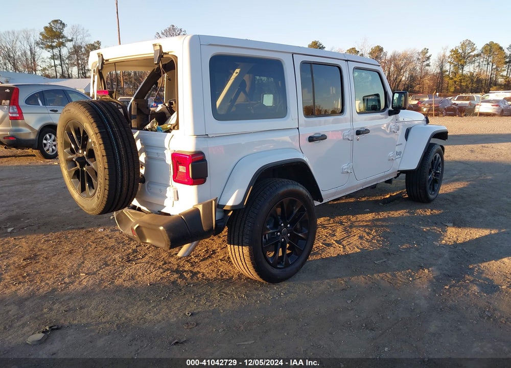 2024 JEEP WRANGLER 4XE SAHARA 4XE VIN: 1C4RJXP68RW292840