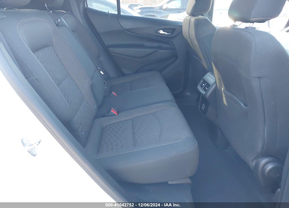 2019 CHEVROLET EQUINOX LT VIN: 2GNAXKEV1K6287575