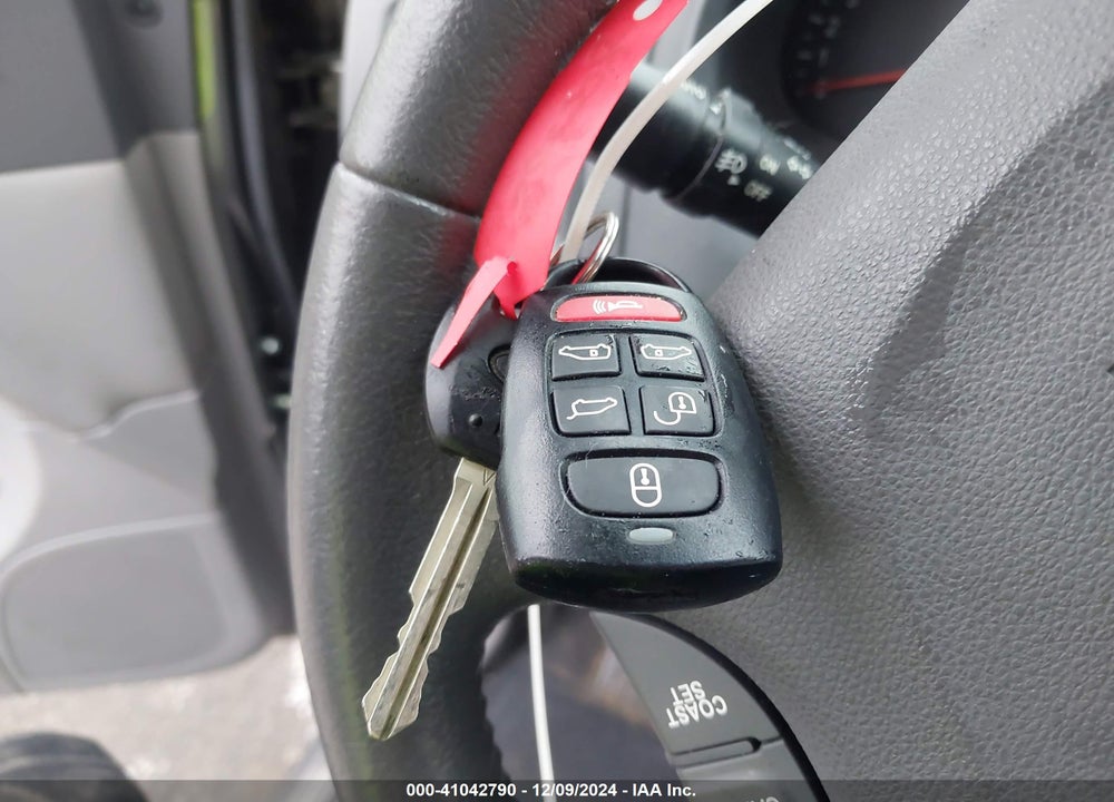 2012 KIA SEDONA VIN: KNDMH4C72C6434755