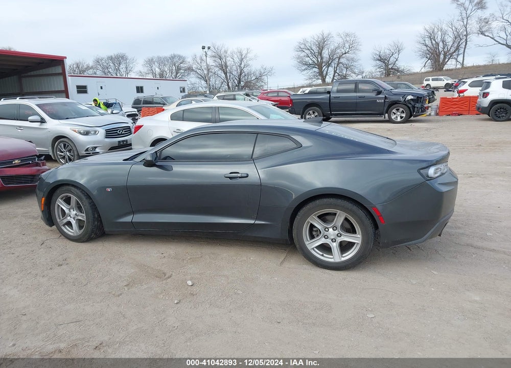 2017 CHEVROLET CAMARO 1LT VIN: 1G1FB1RS8H0204208