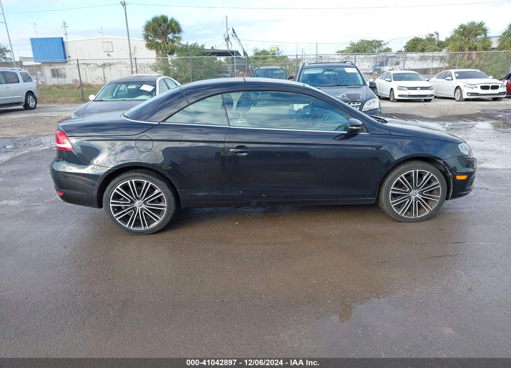 2015 VOLKSWAGEN EOS FINAL EDITION VIN: WVWFW8AH7FV001962