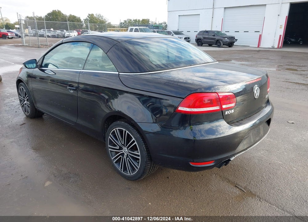 2015 VOLKSWAGEN EOS FINAL EDITION VIN: WVWFW8AH7FV001962