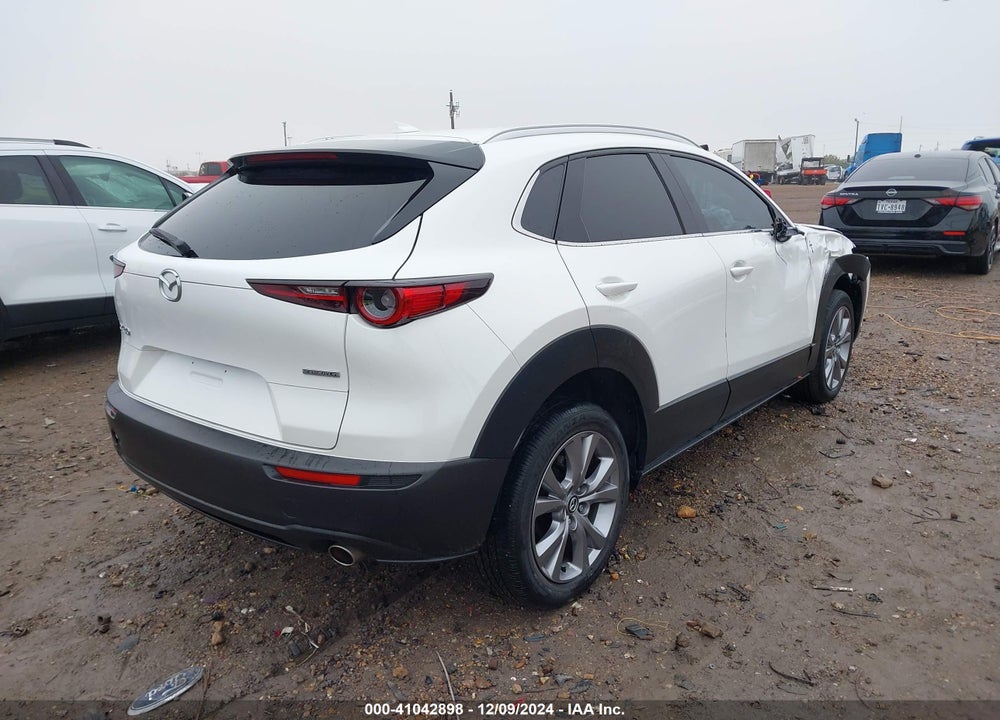 2021 MAZDA CX-30 VIN: 3MVDMADL4MM319001