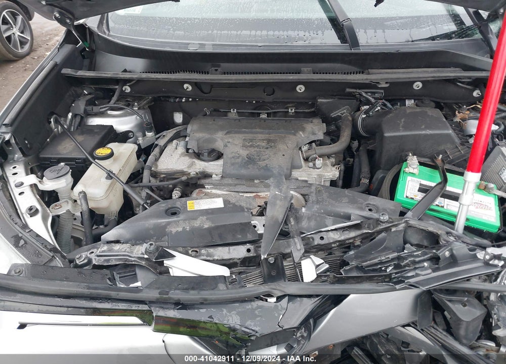 2017 TOYOTA RAV4 XLE VIN: 2T3RFREVXHW612650