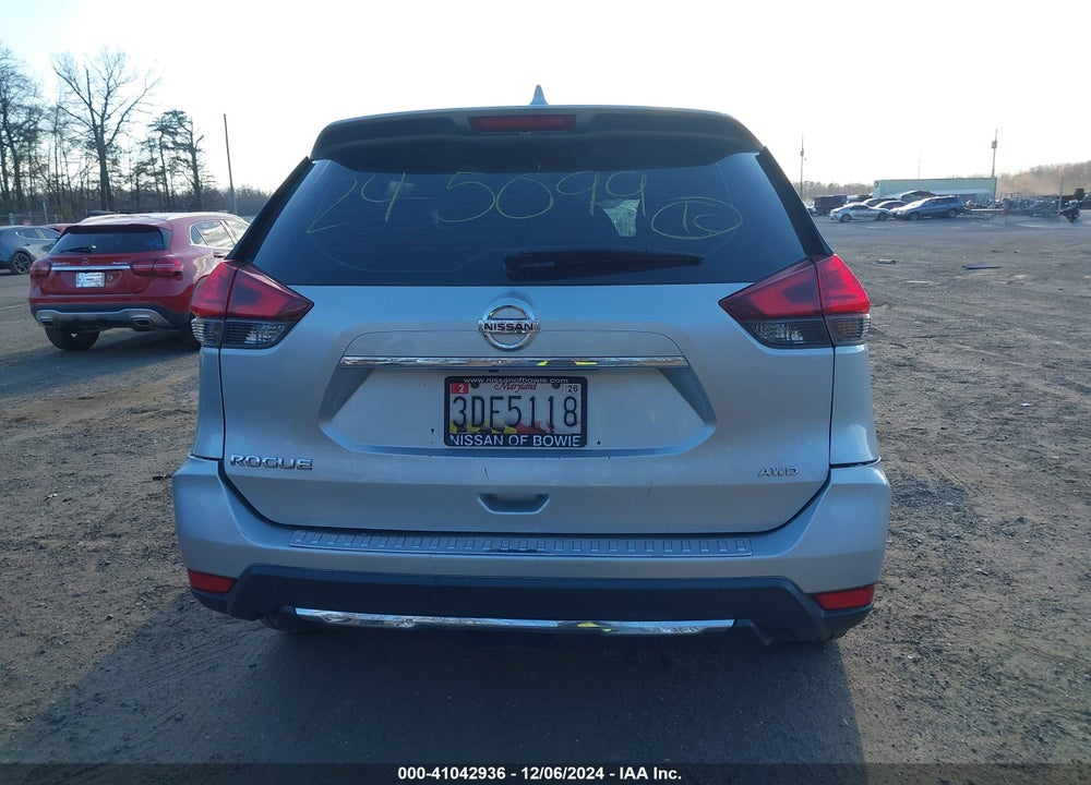 2017 NISSAN ROGUE S VIN: 5N1AT2MV4HC895253