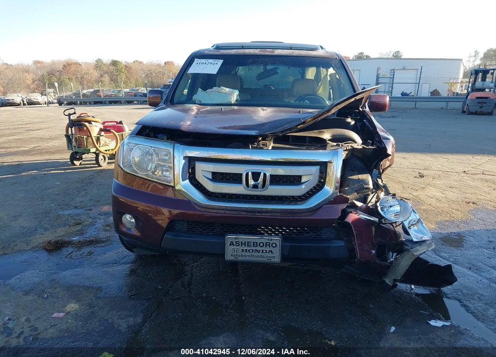 2011 HONDA PILOT EX-L VIN: 5FNYF4H57BB073962