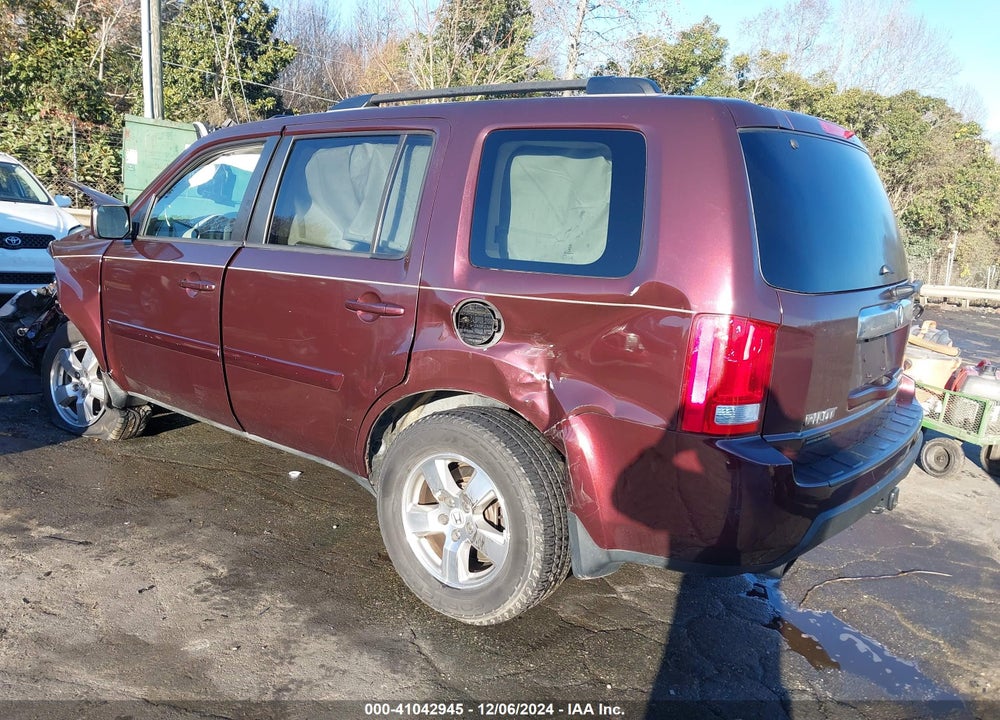 2011 HONDA PILOT EX-L VIN: 5FNYF4H57BB073962