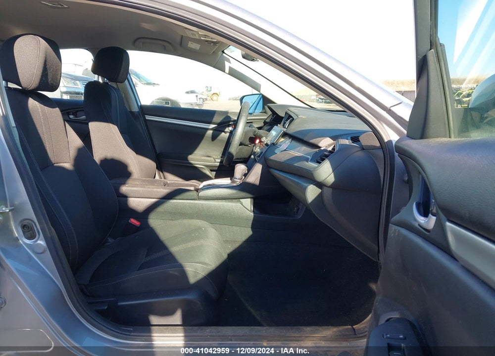 2017 HONDA CIVIC LX VIN: 19XFC2F57HE218178