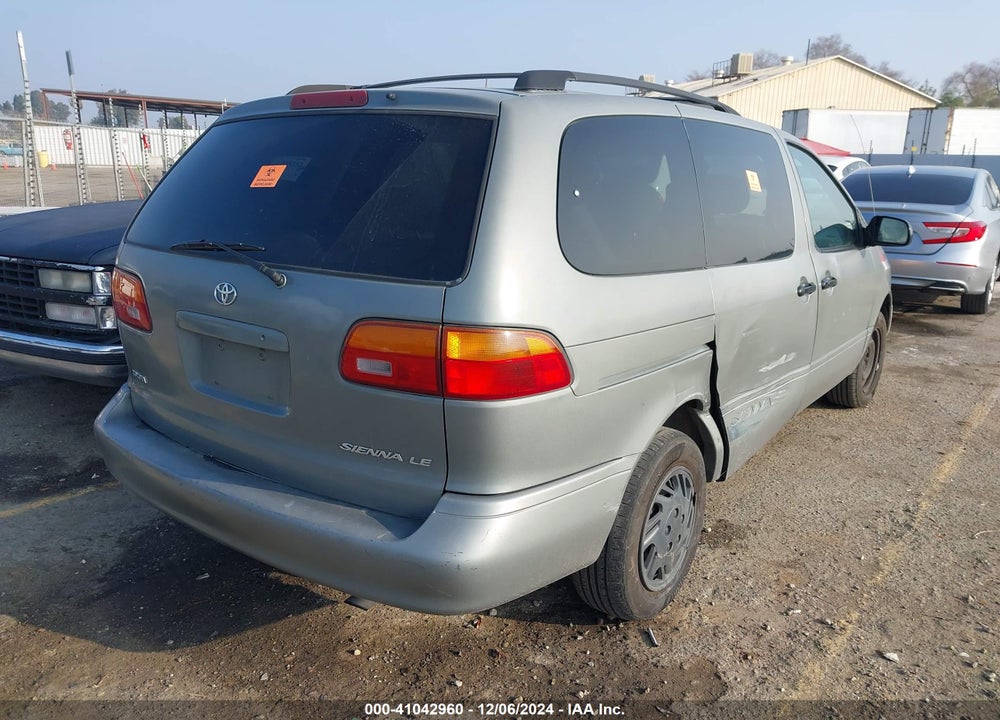 1999 TOYOTA SIENNA LE VIN: 4T3ZF13C3XU114856