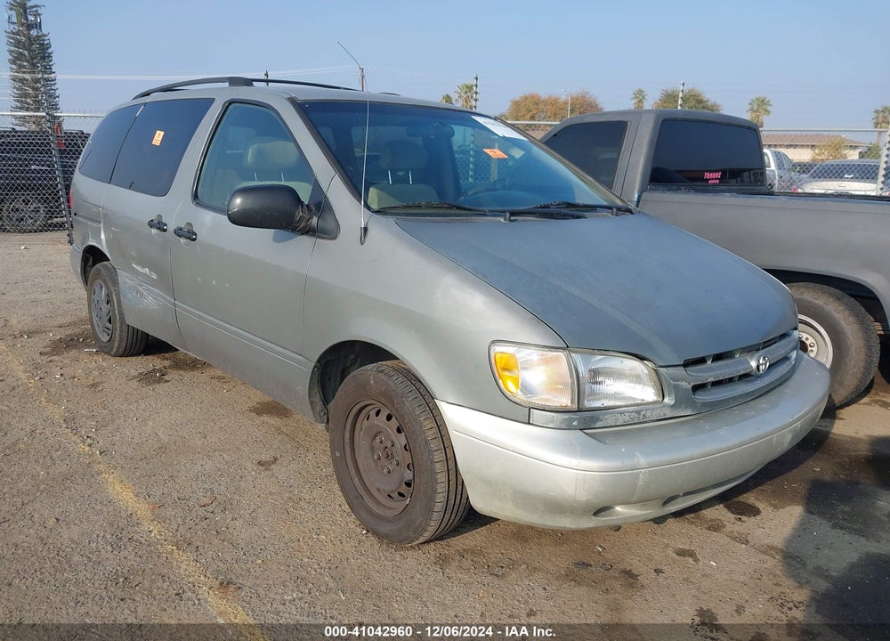 1999 TOYOTA SIENNA LE VIN: 4T3ZF13C3XU114856