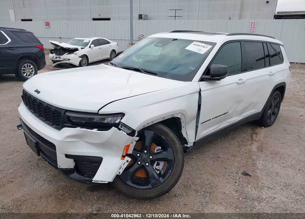 2024 JEEP GRAND CHEROKEE L VIN: 1C4RJJAGXR8601565