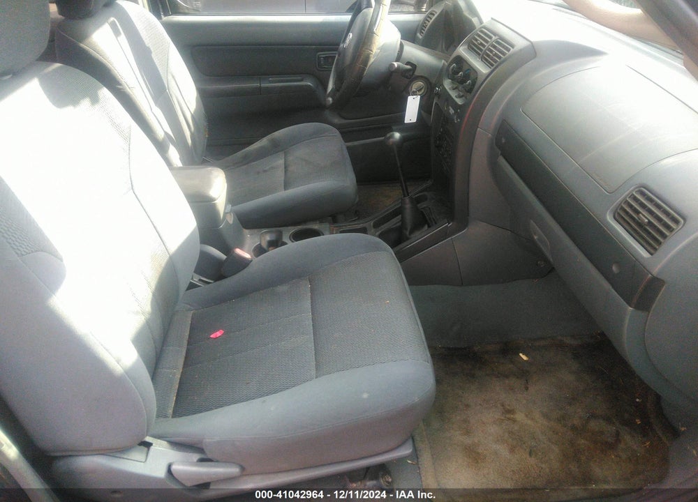 2002 NISSAN FRONTIER XE VIN: 1N6DD26S12C389059