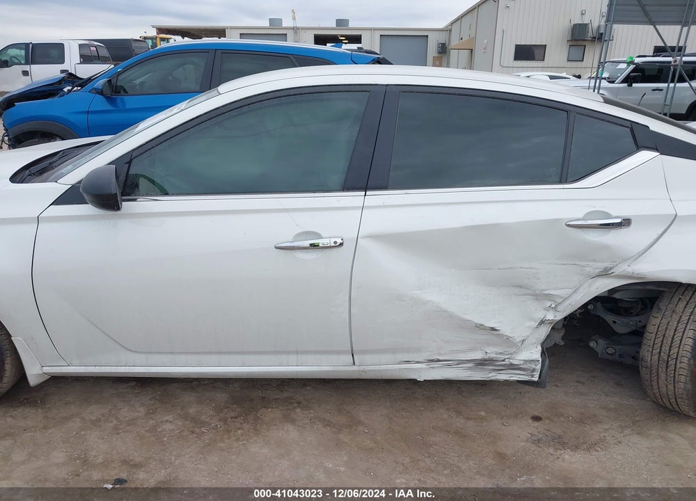 2024 NISSAN ALTIMA VIN: 1N4BL4DV4RN368572