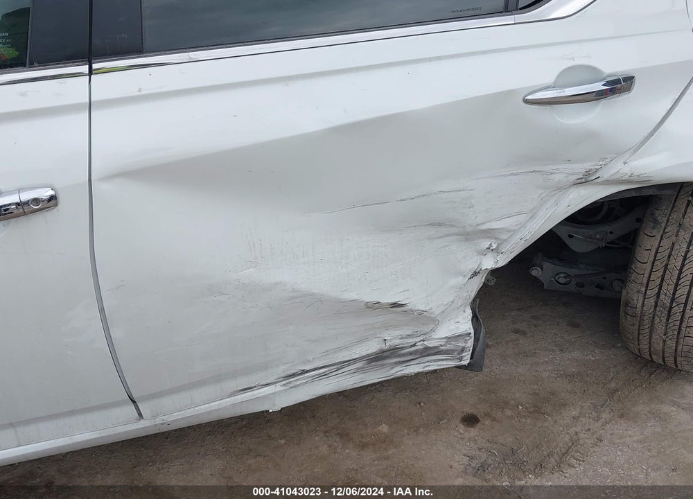 2024 NISSAN ALTIMA VIN: 1N4BL4DV4RN368572